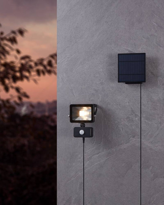 VILLAGRAPPA GGüneş Enerjili Duvar Aplik Sensörlü Bahçe Aydınlatması Solar Aydınlatma Ip44